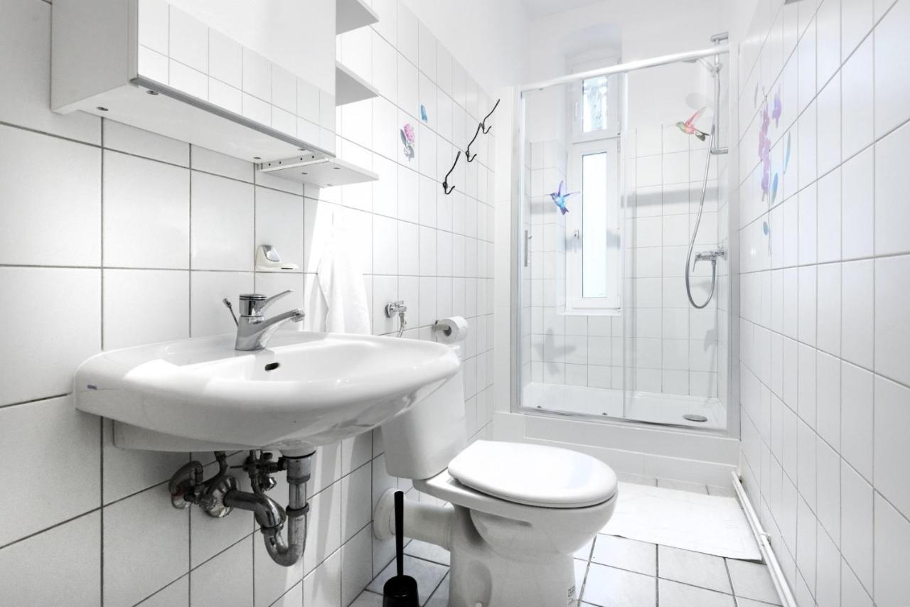 Sweet Central Tiny Apartment For 4 People Berlín Exterior foto